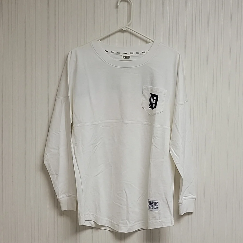 Victoria's Secret Pink Detroit Tigers white sequin shirt women's  sz XS New - Picture 2 of 6